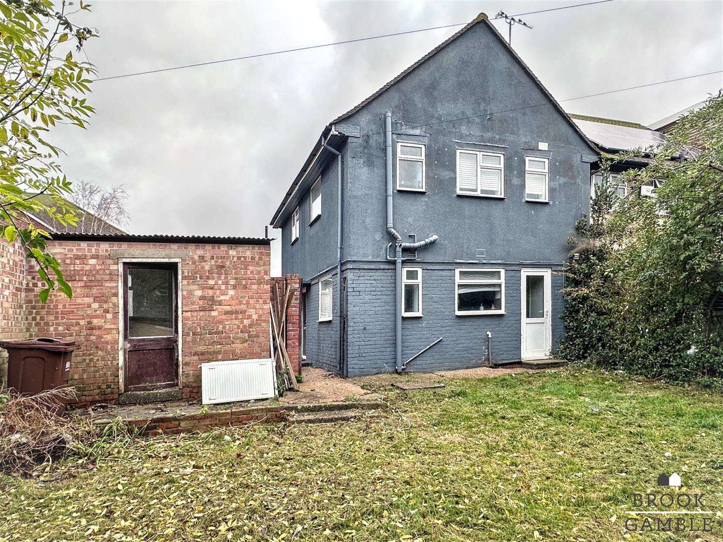 3 Bedroom House - End Terrace. Avard Crescent in Eastbourne, East Sussex 13